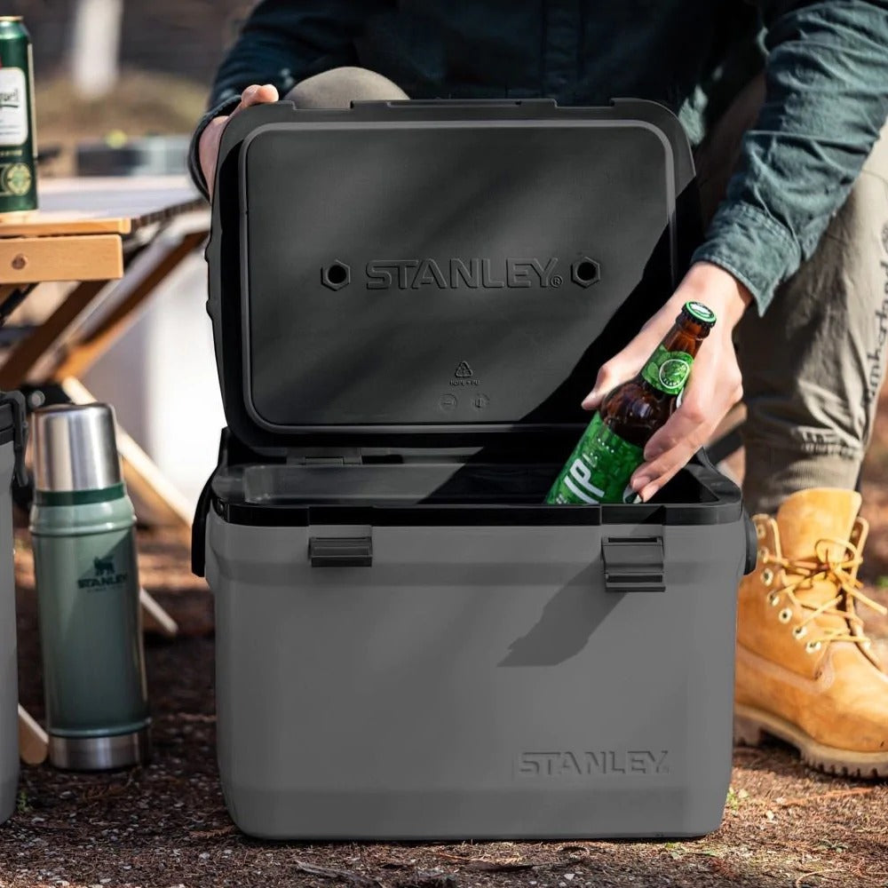 Stanley Adventure Cooler 16QT - Black