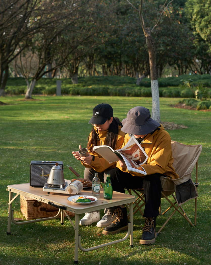 Mobi Garden Yue Liang Double Chair - Sand