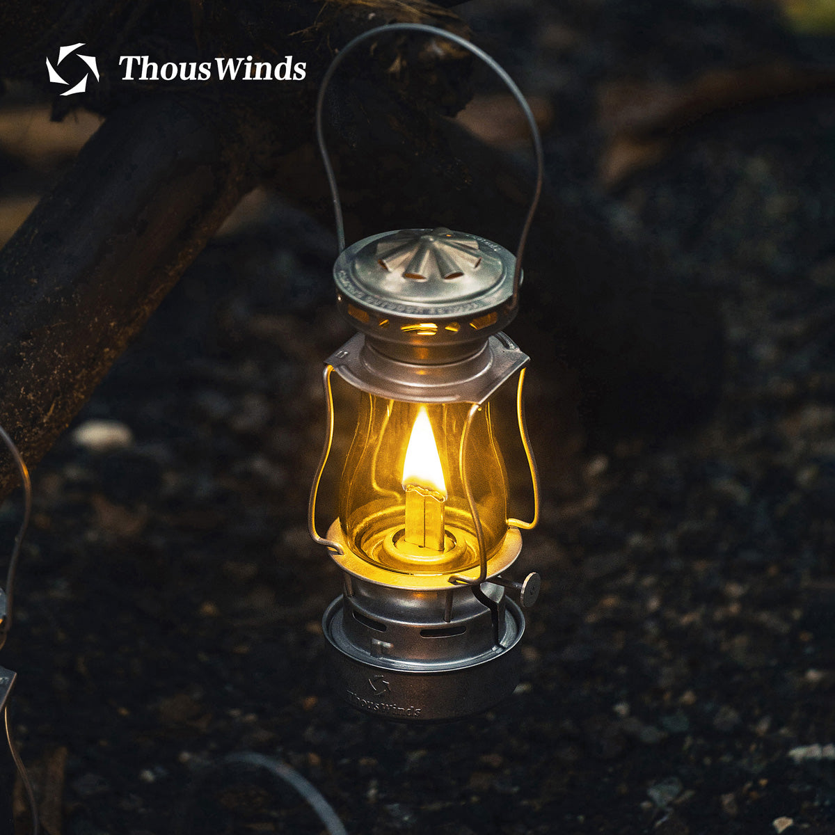 Thous Winds Twilight Kerosene Lamp - Brass