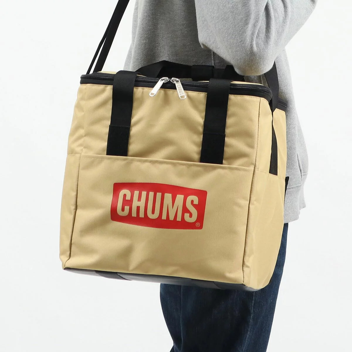 CHUMS Logo Soft Cooler Bag - Beige