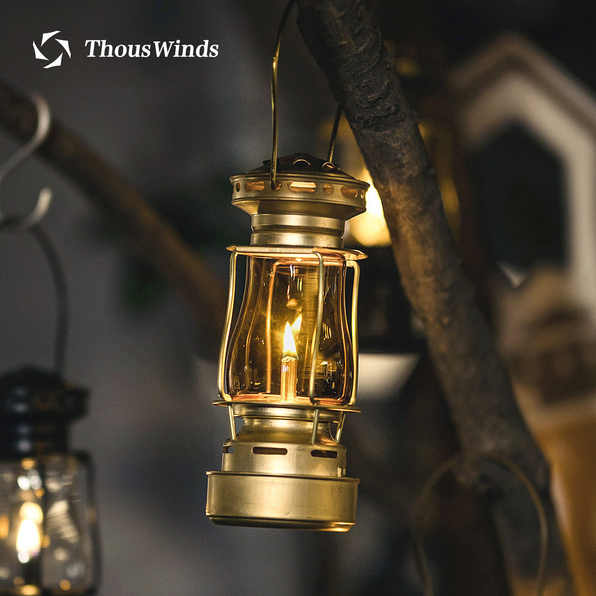 Thous Winds Twilight Kerosene Lamp - Brass