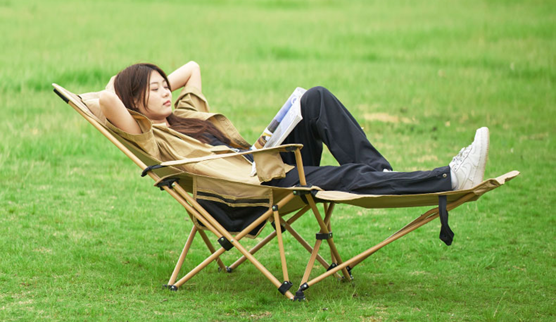 Mobi Garden Recliner Chair - Sand