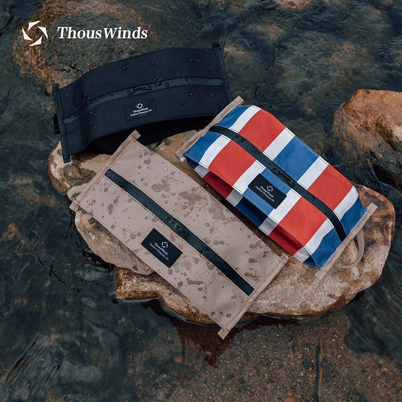 Thous Winds Tissue Storage Bag - Red, White & Blue