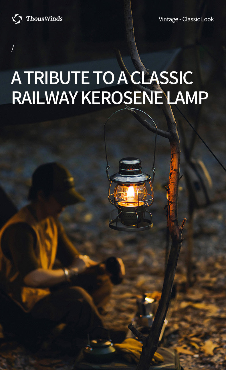 Thous Winds Railroad Kerosene Lamp - Black