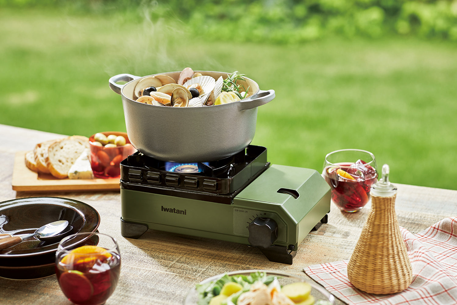 Iwatani Tafumaru JR Outdoor Stove - Olive