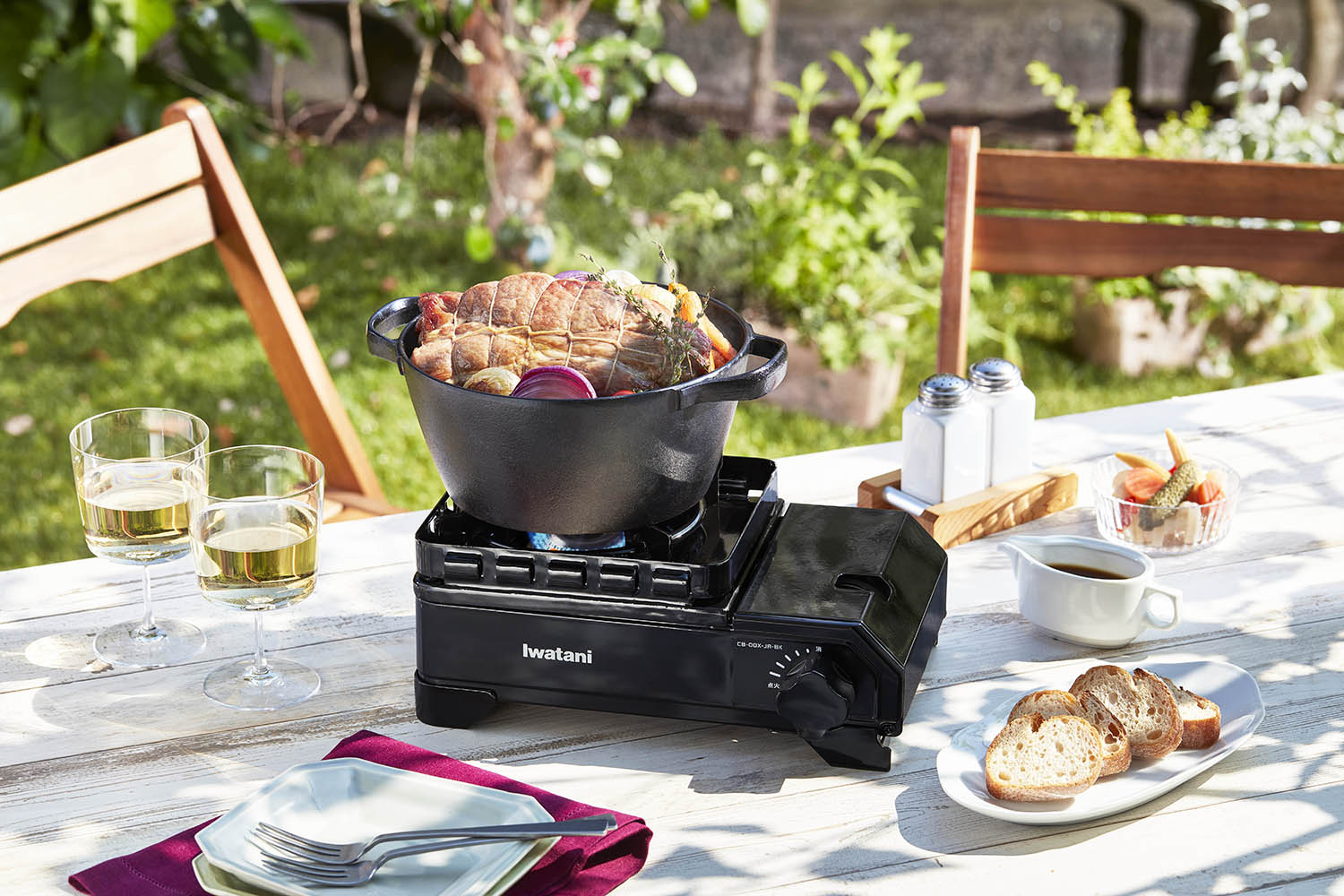 Iwatani Tafumaru JR Outdoor Stove - Black