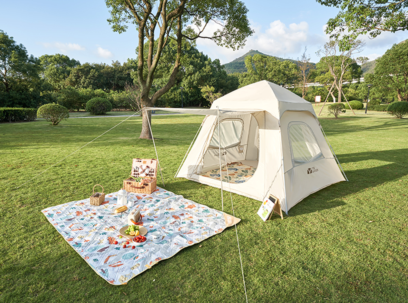 Mobi Garden Ling Dong 180 Space 4 person tent - Milky White