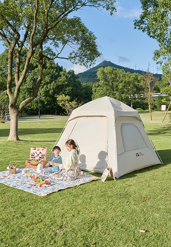 Mobi Garden Ling Dong 180 Space 4 person tent - Milky White