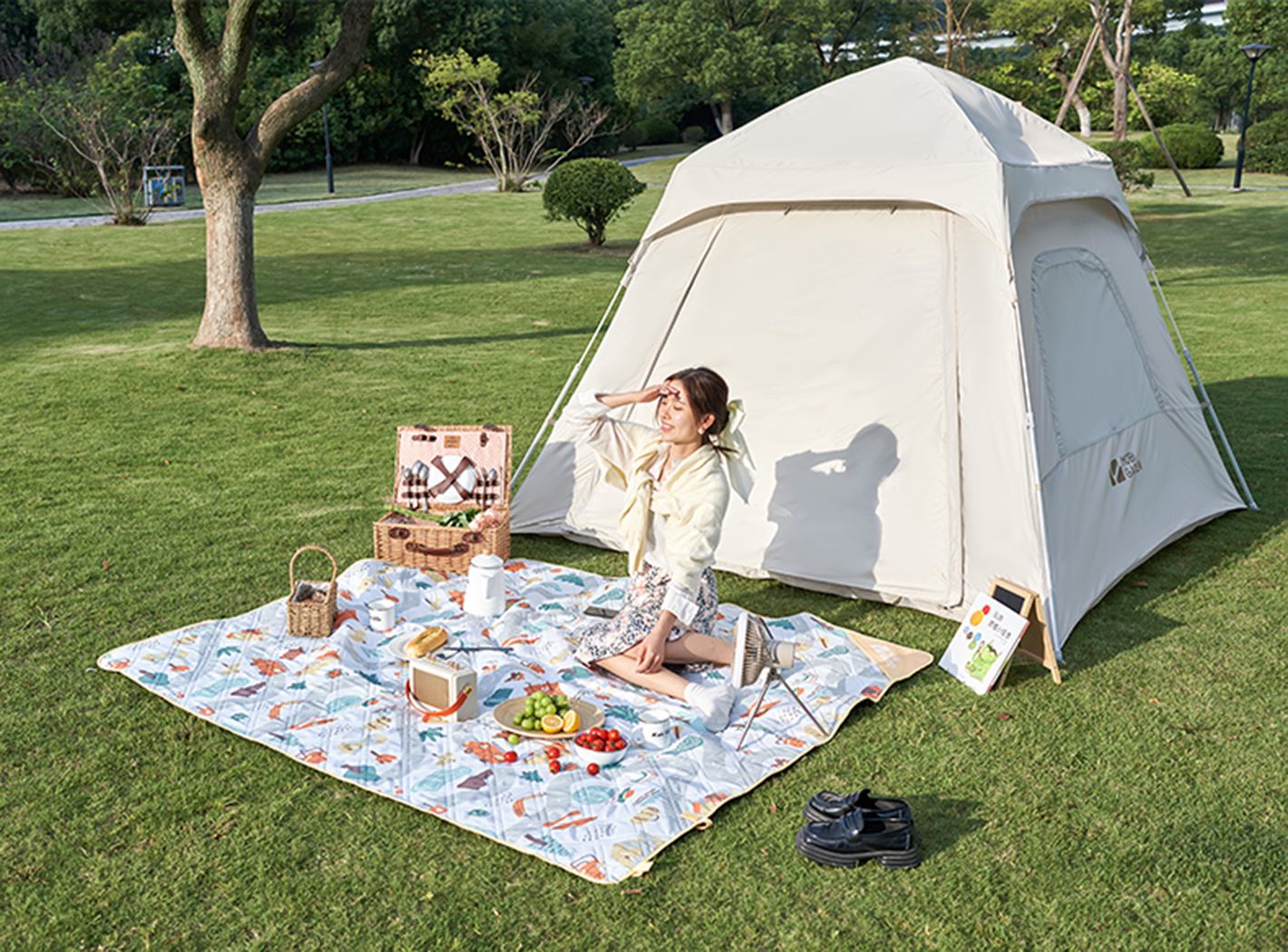 Mobi Garden Ling Dong 180 Space 4 person tent - Milky White