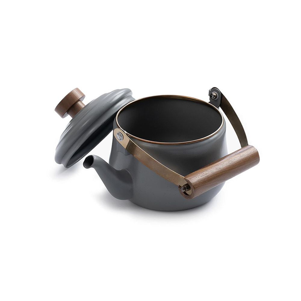 Barebones Enamel Teapot (side view)