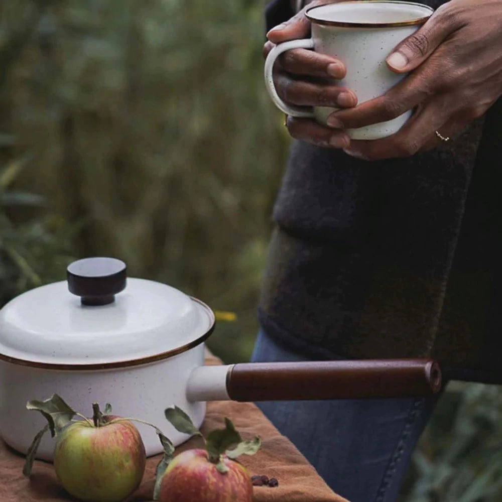 Barebones Enamel Saucepan - Eggshell