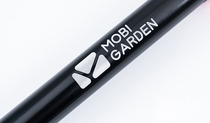 Mobi Garden Adjustable Pole 210